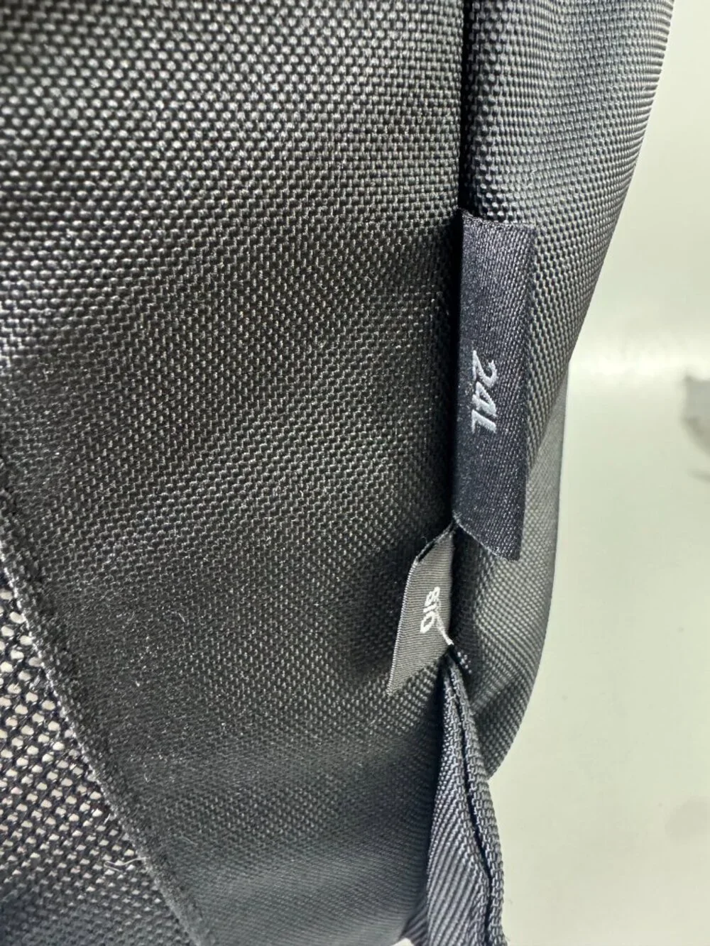 Osprey Axis 24L Laptop Backpack Black
